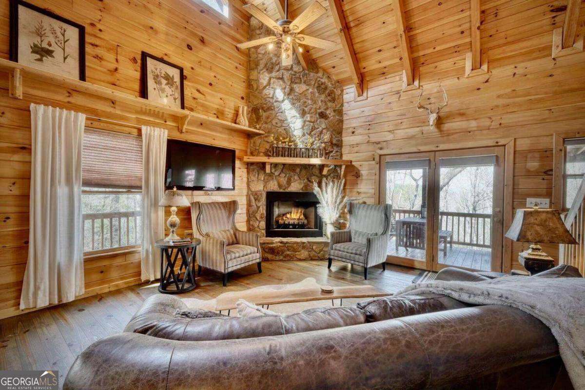 Blue Ridge, GA 30513,879 Mill Stone MTN