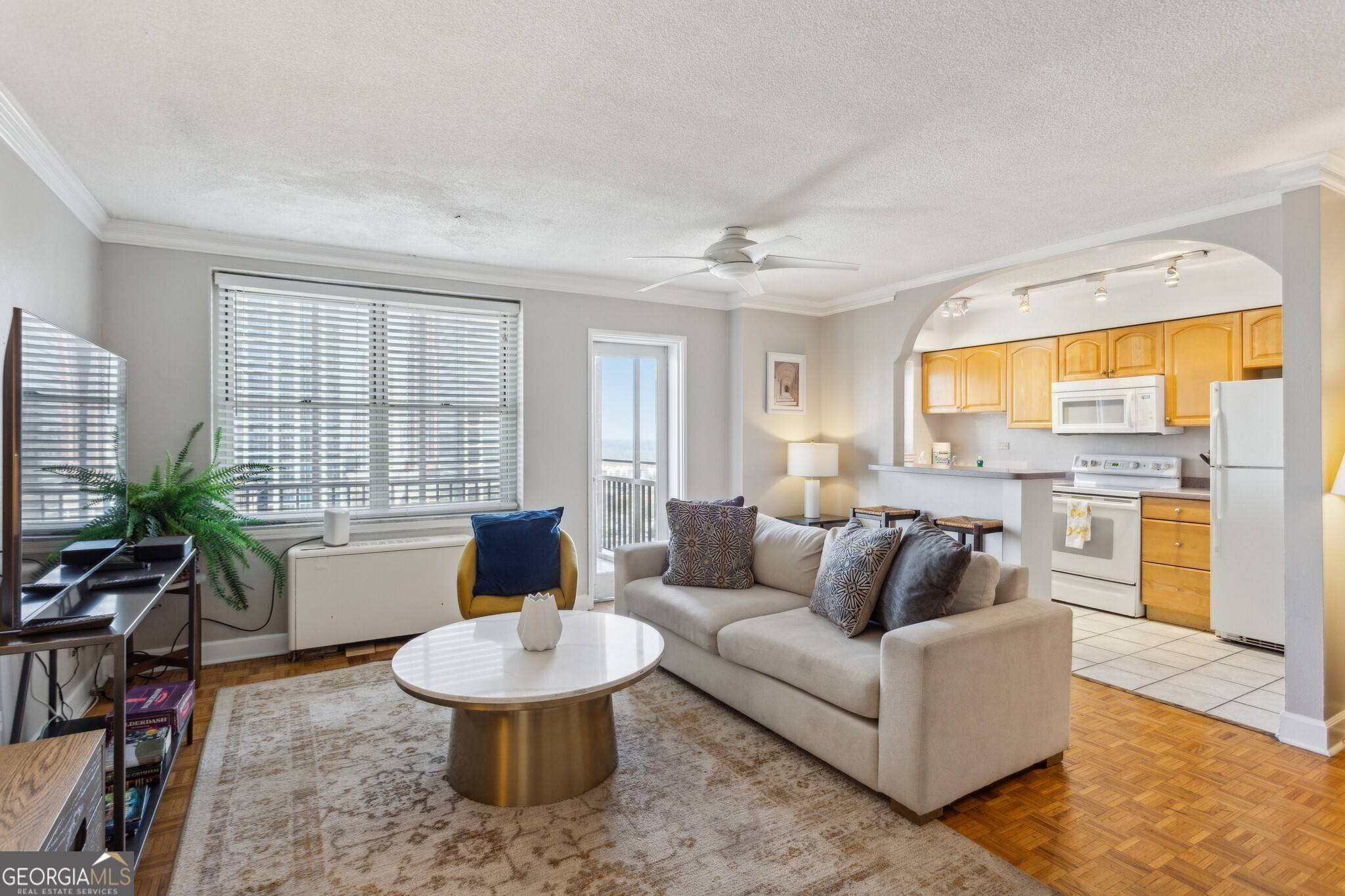 Atlanta, GA 30308,300 Peachtree ST NE #19B