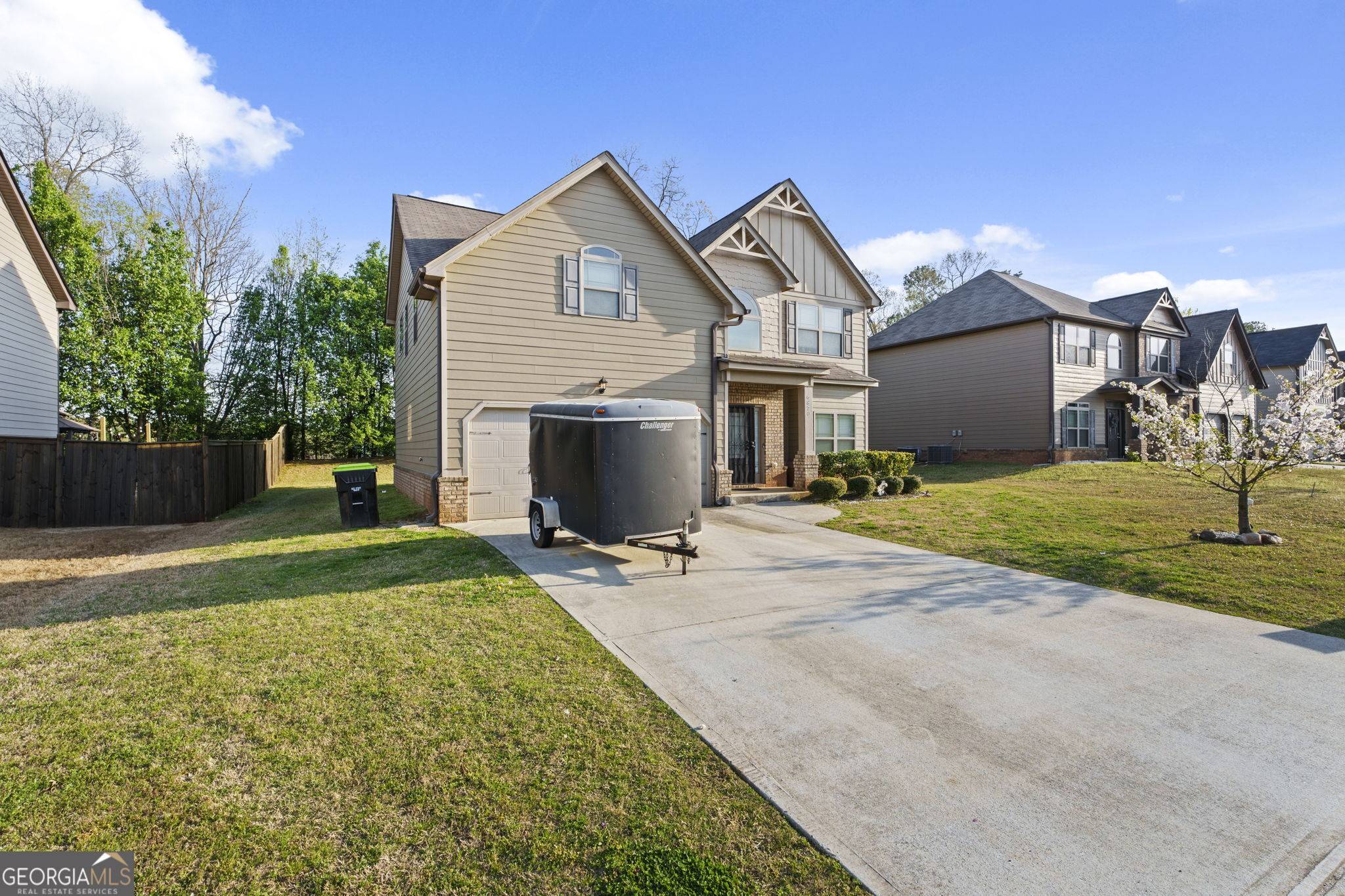 Rex, GA 30273,6870 Diamond DR