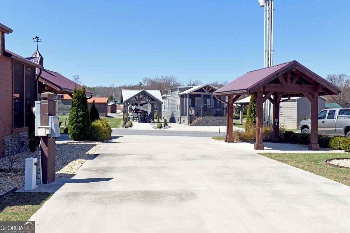 Blairsville, GA 30512,81 Foggy Mountain RD