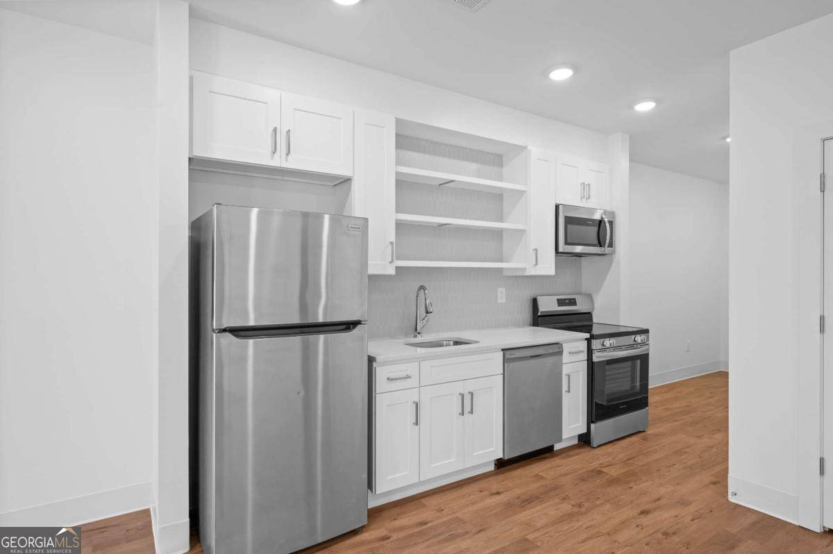 Atlanta, GA 30316,456 Flat Shoals AVE SE #302