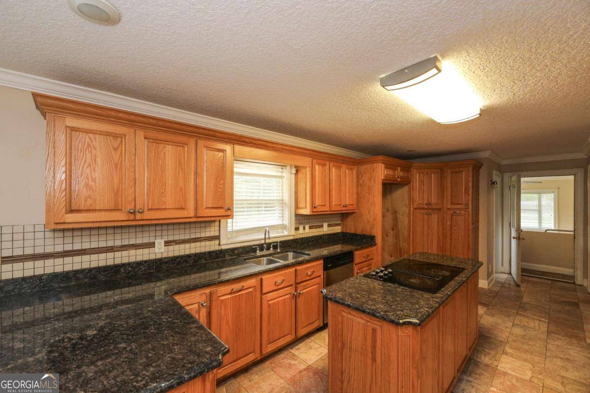 Waycross, GA 31501,1100 Atlantic AVE