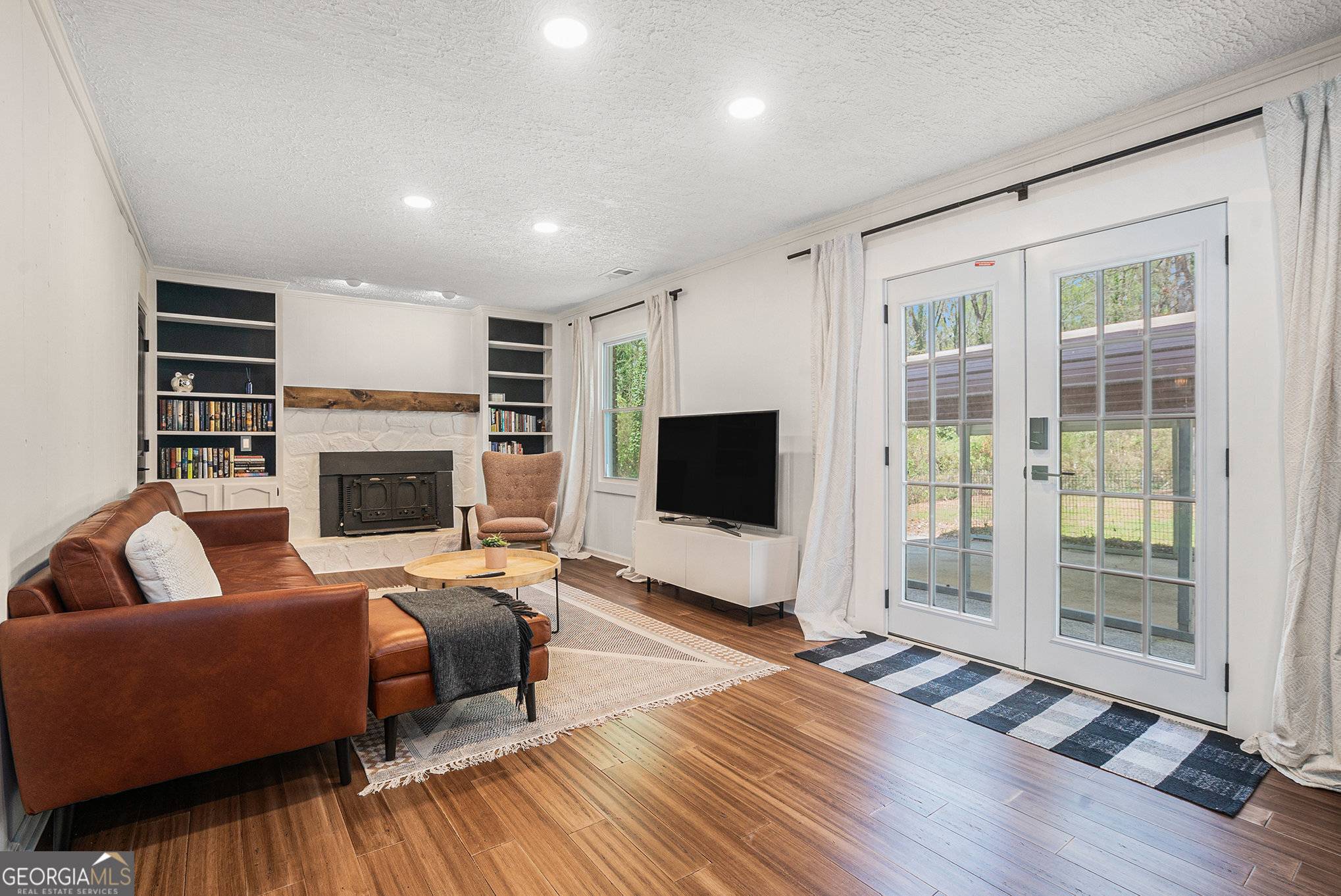 Lawrenceville, GA 30046,403 Red Oak LN