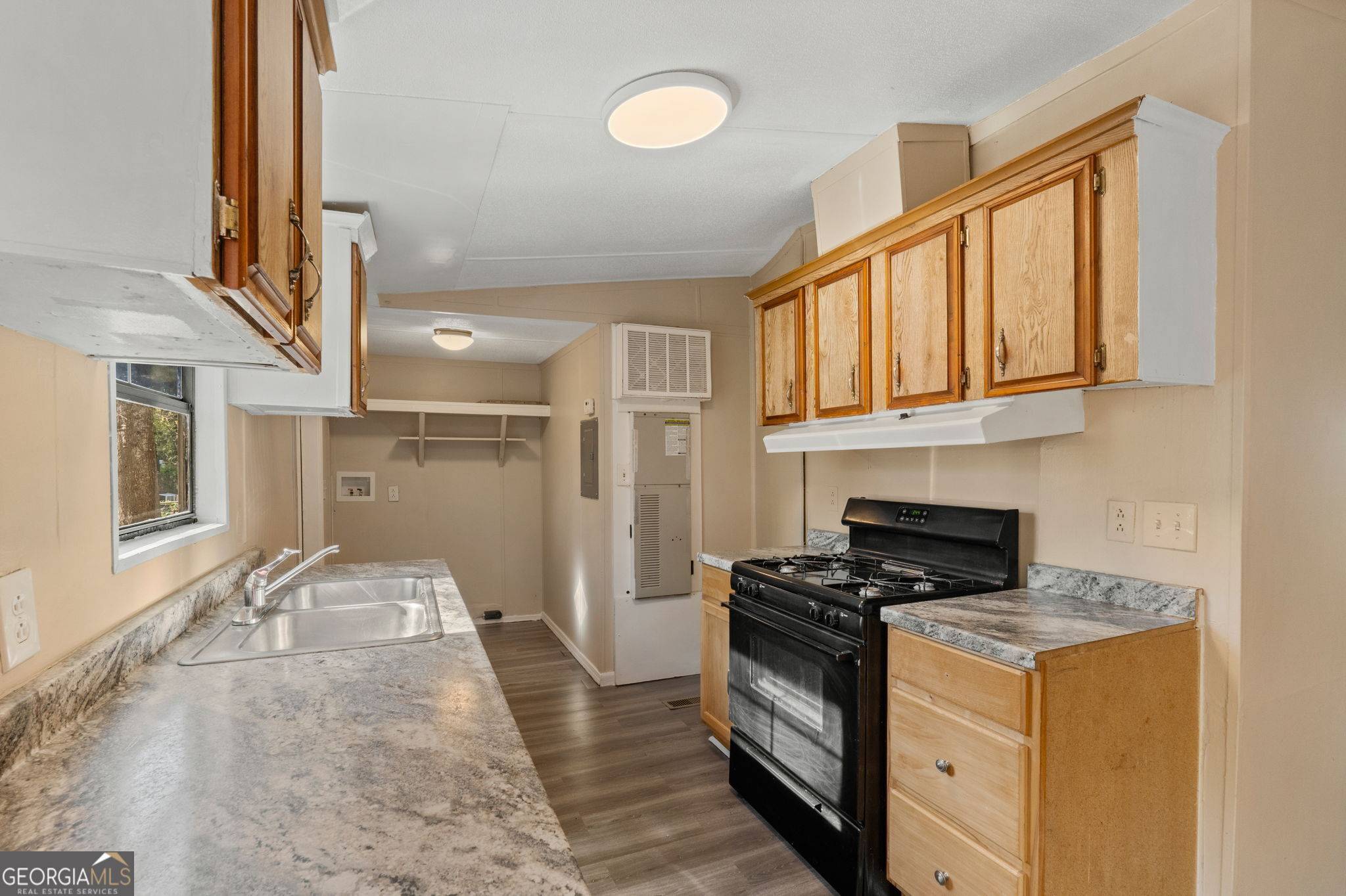 Locust Grove, GA 30248,351 Hemlock LN