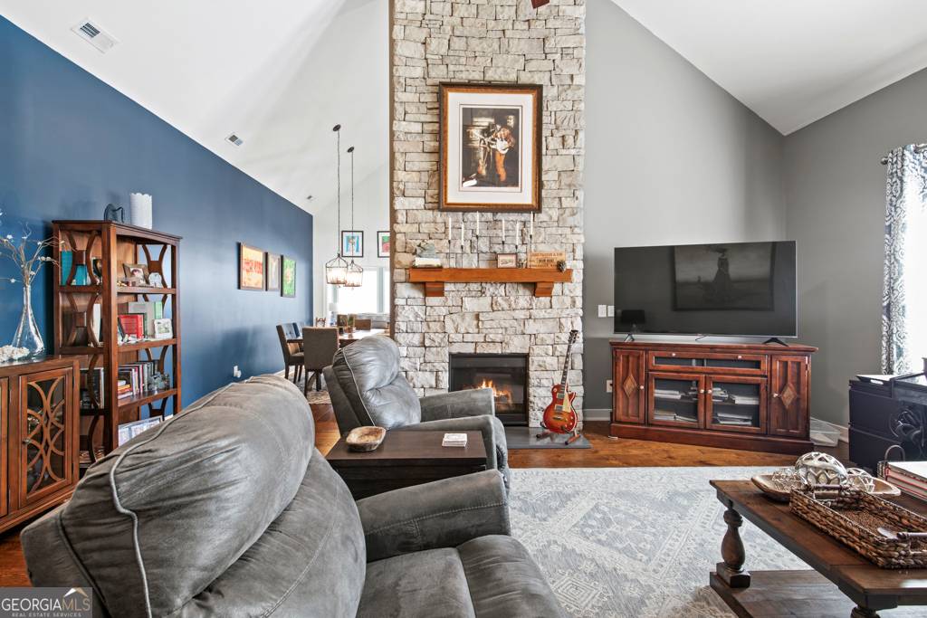 Newnan, GA 30263,85 Carlow CT