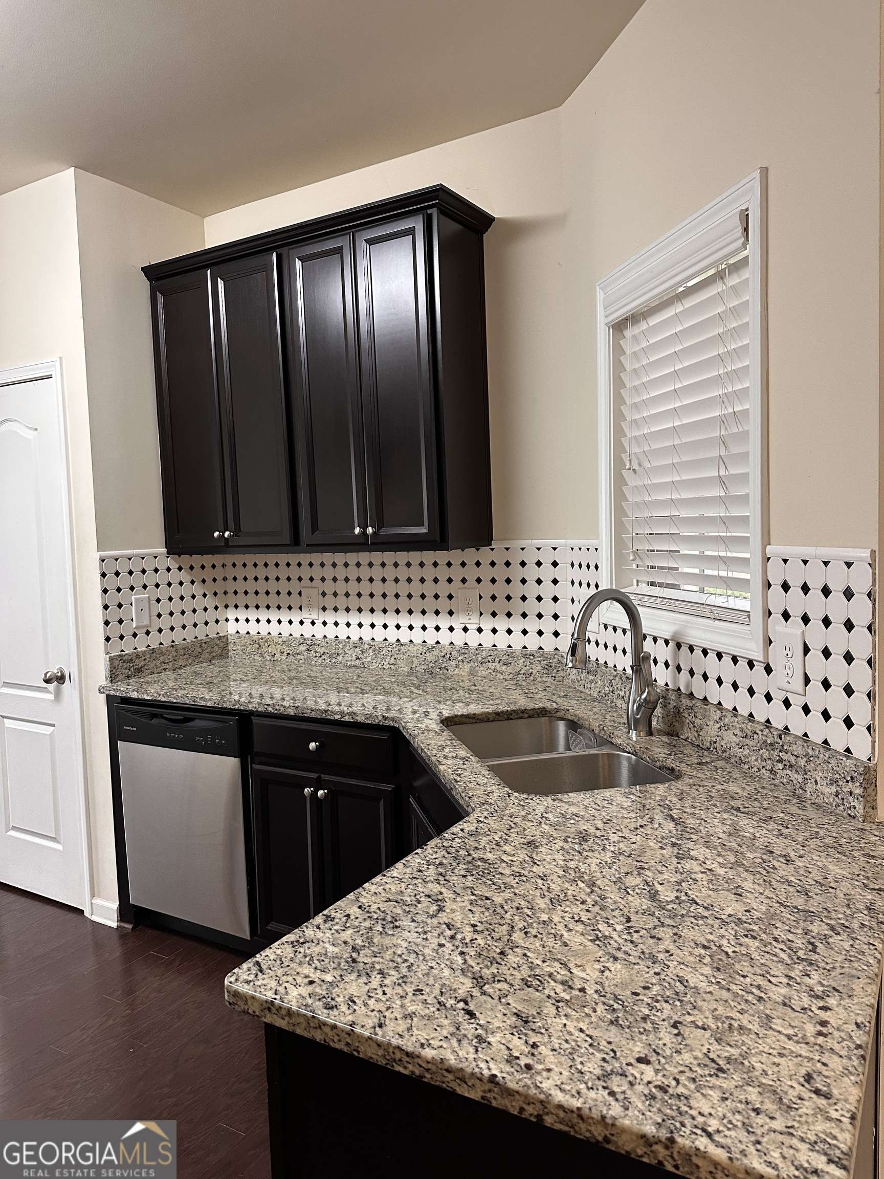 Newnan, GA 30265,157 Granite WAY