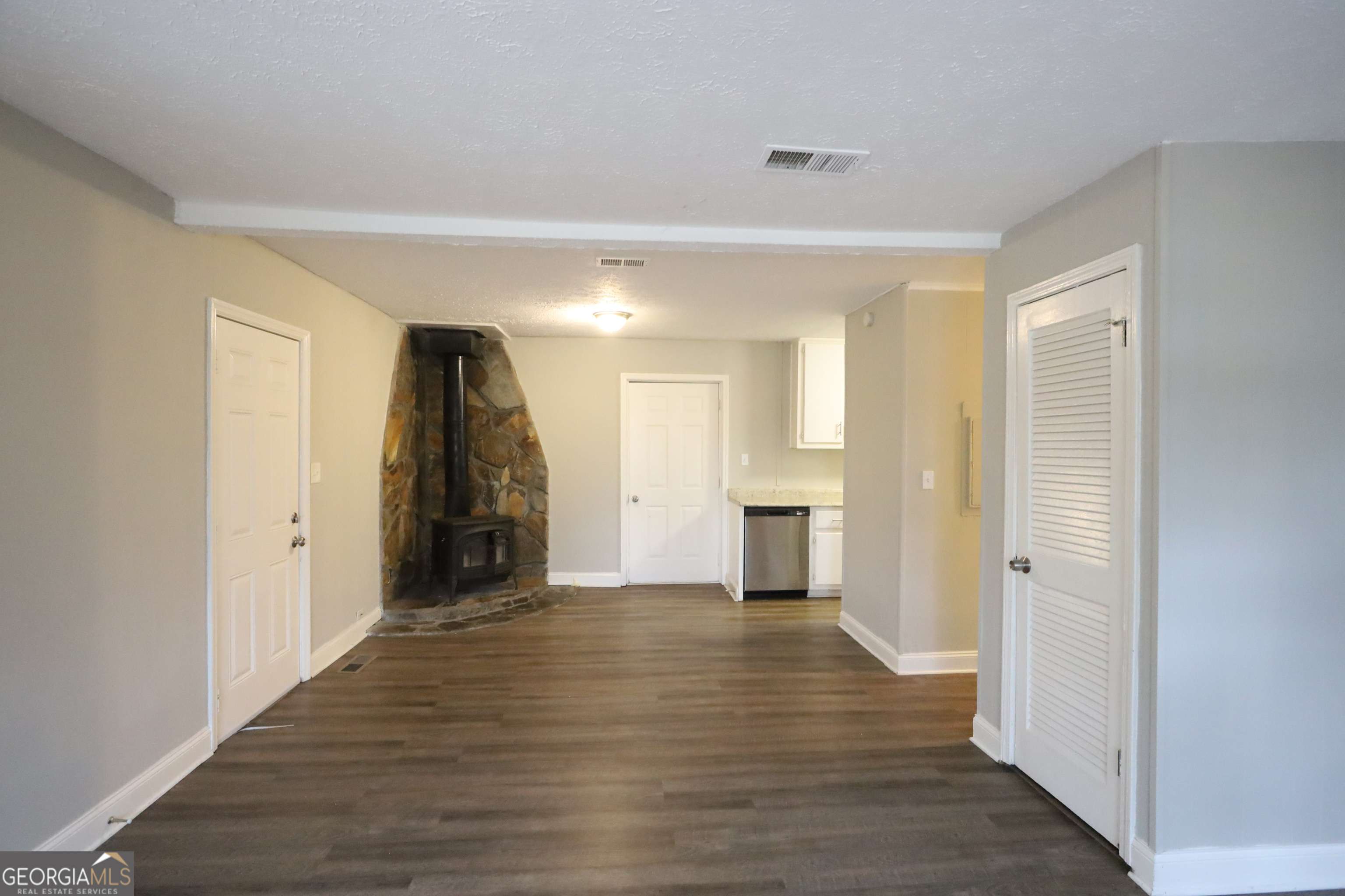 Austell, GA 30106,5960 John ST