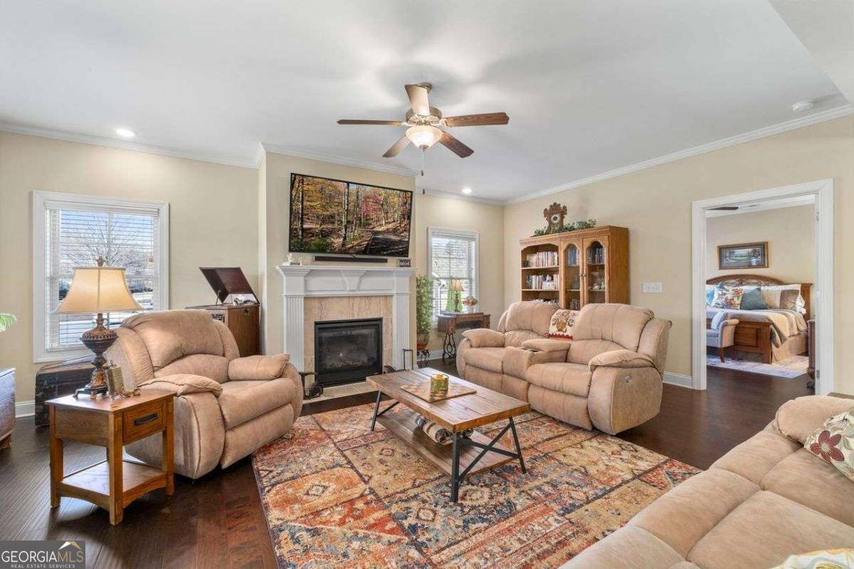 Acworth, GA 30101,57 Cedarcrest Village LN