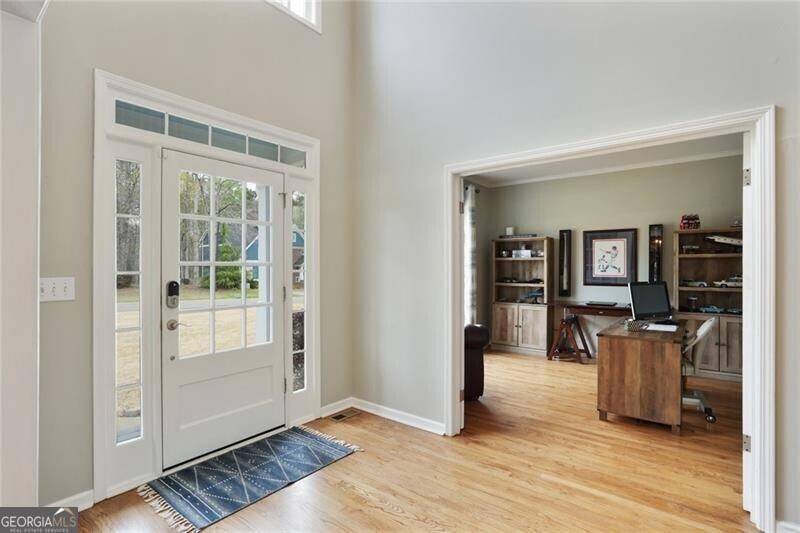 Canton, GA 30115,819 Holly RDG