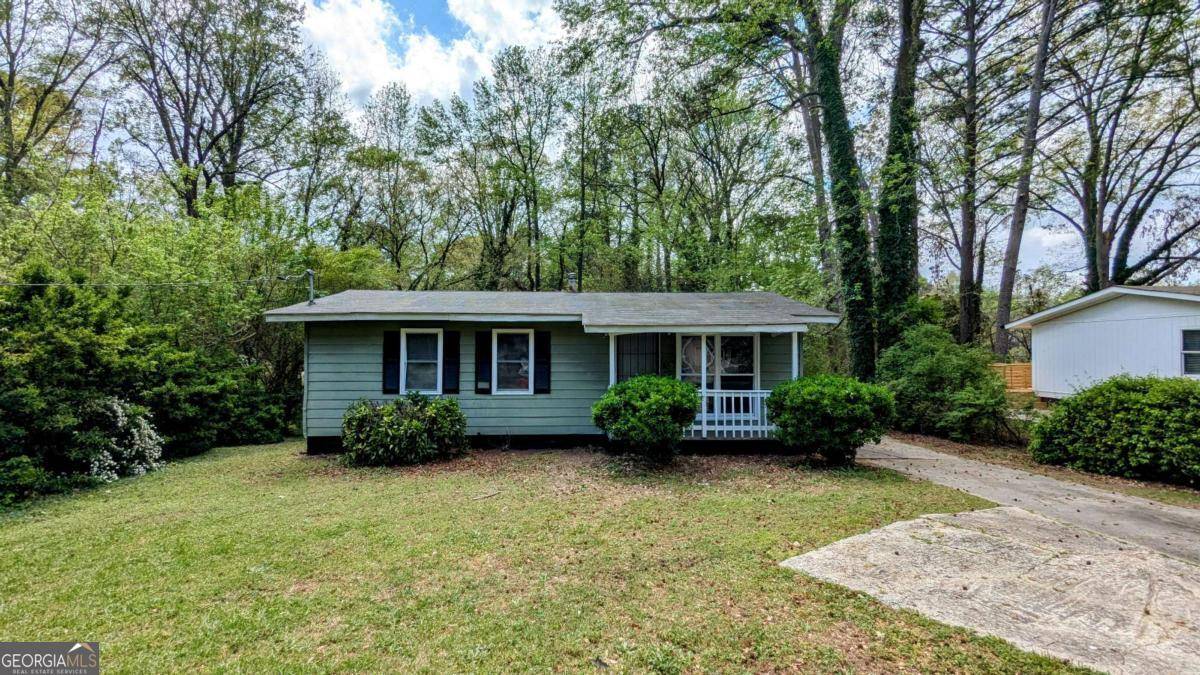 Atlanta, GA 30331,1076 Fairburn RD NW