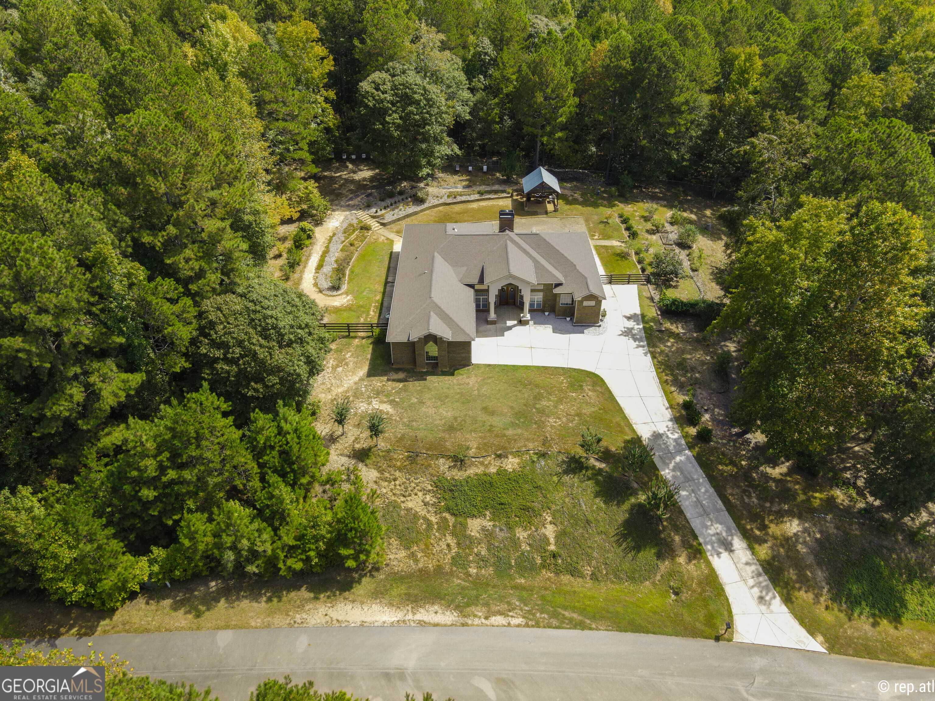 Pendergrass, GA 30567,412 Trilium TRL
