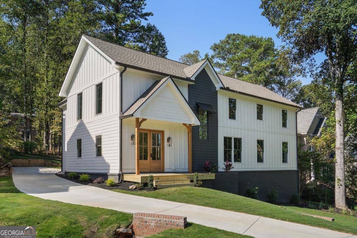 Atlanta, GA 30345,2198 Oakawana DR NE