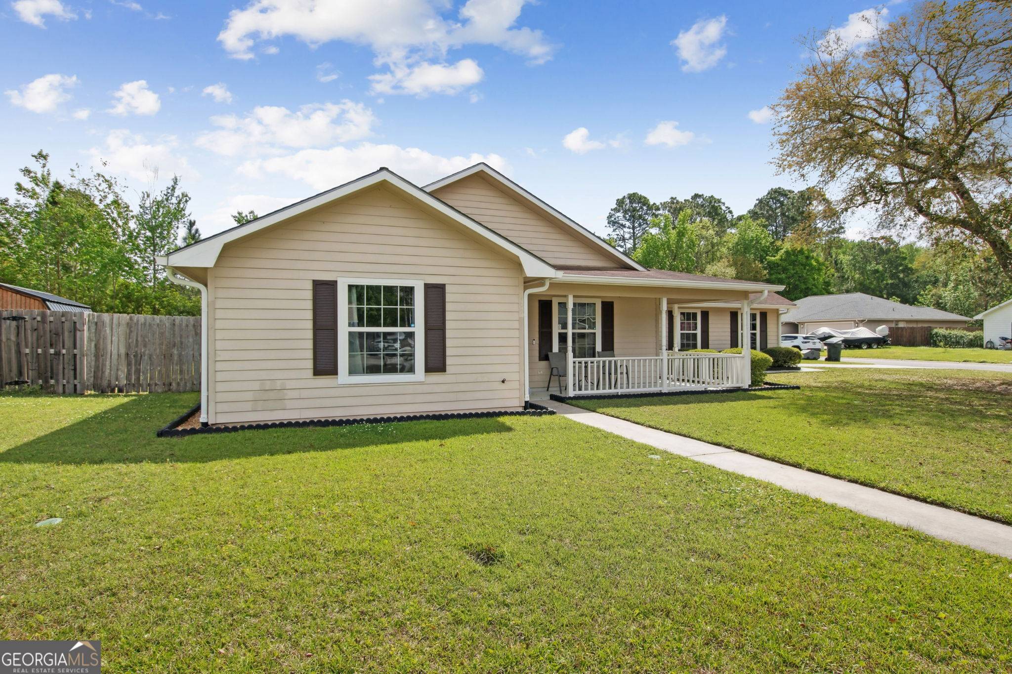 Kingsland, GA 31548,109 Honeysuckle RD