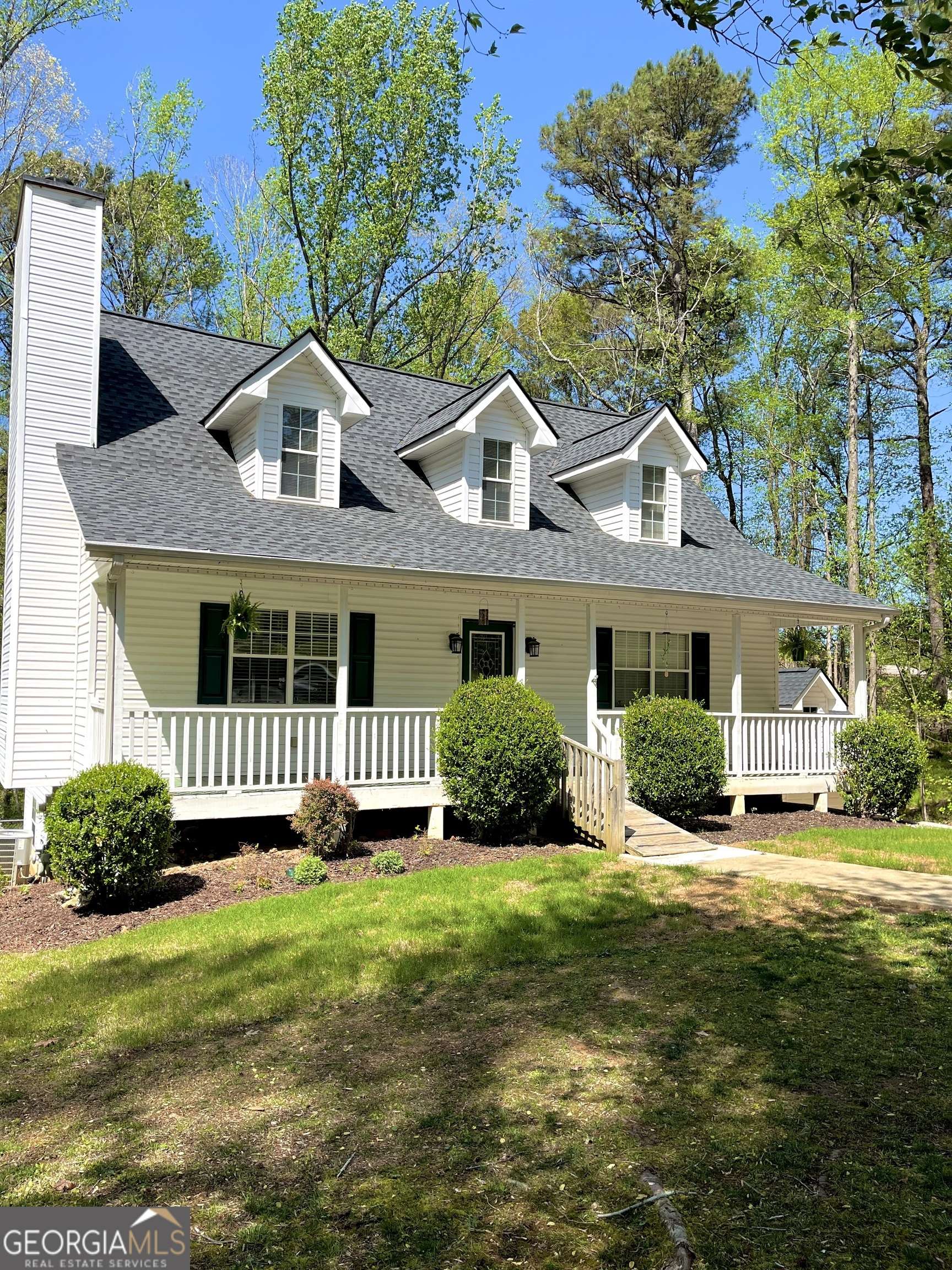 Sugar Hill, GA 30518,5851 Swan WALK