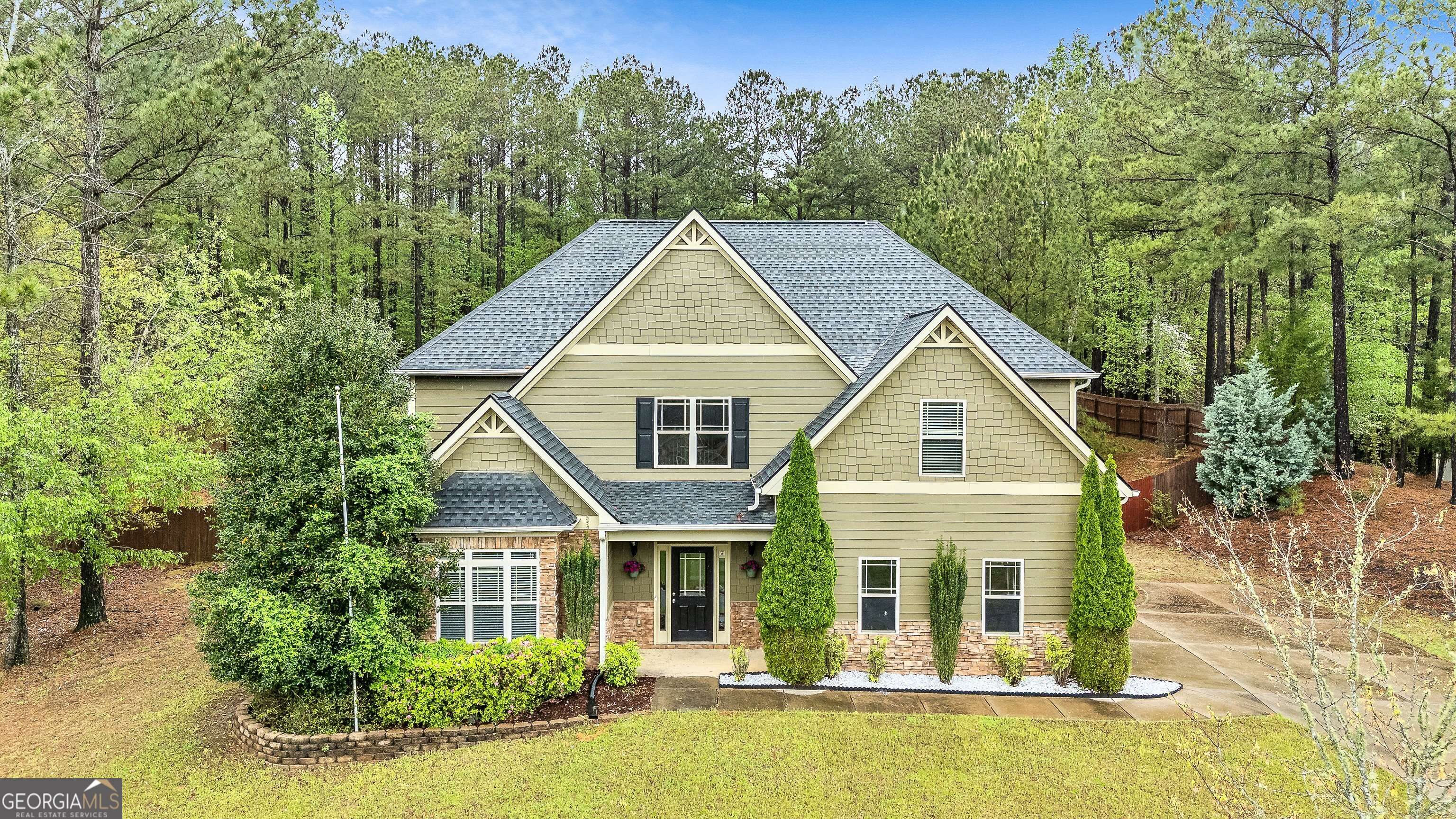 Newnan, GA 30263,162 Blossom LN