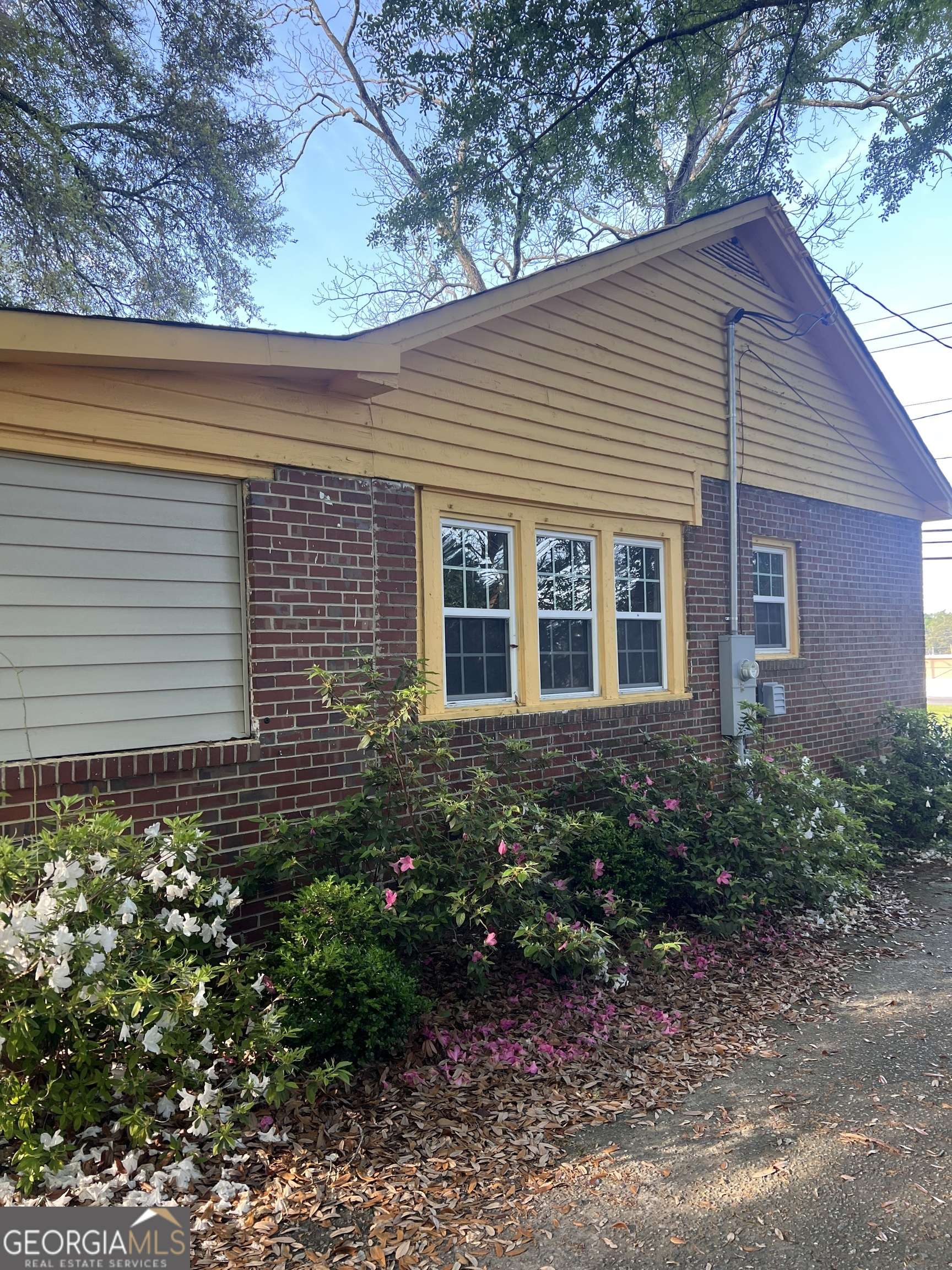 Eastman, GA 31023,611 College ST