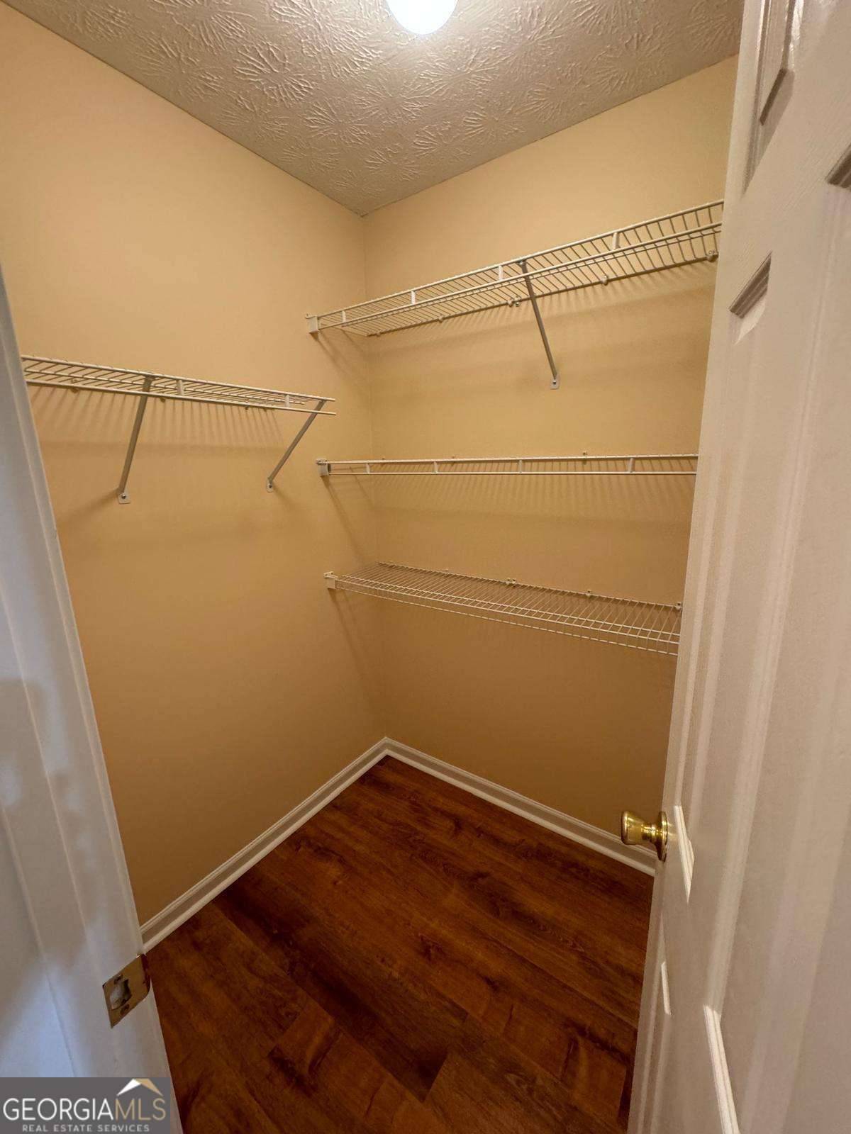 Lawrenceville, GA 30044,490 OAK VISTA CT