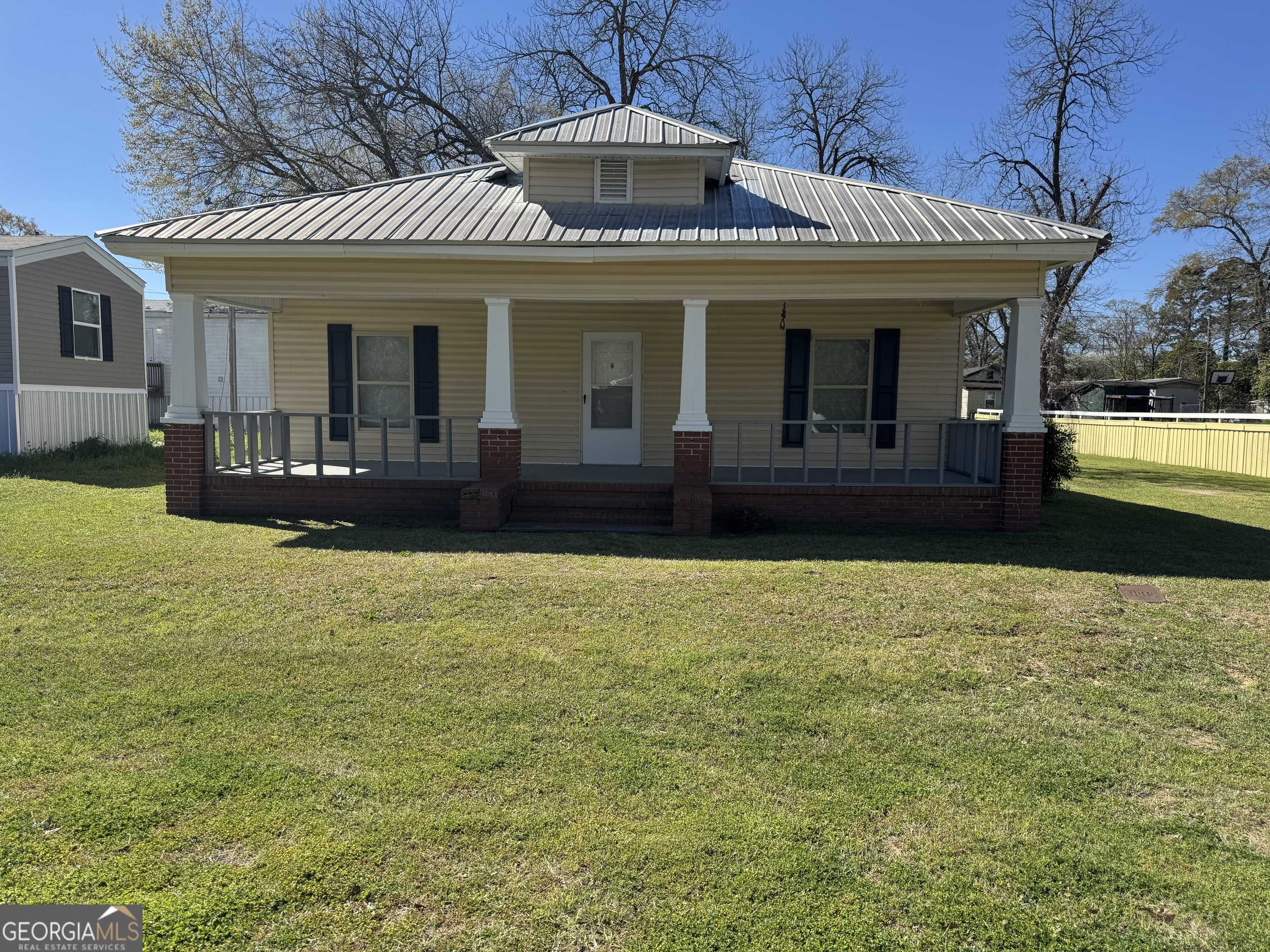 Cordele, GA 31015,705 W 14TH AVENUE