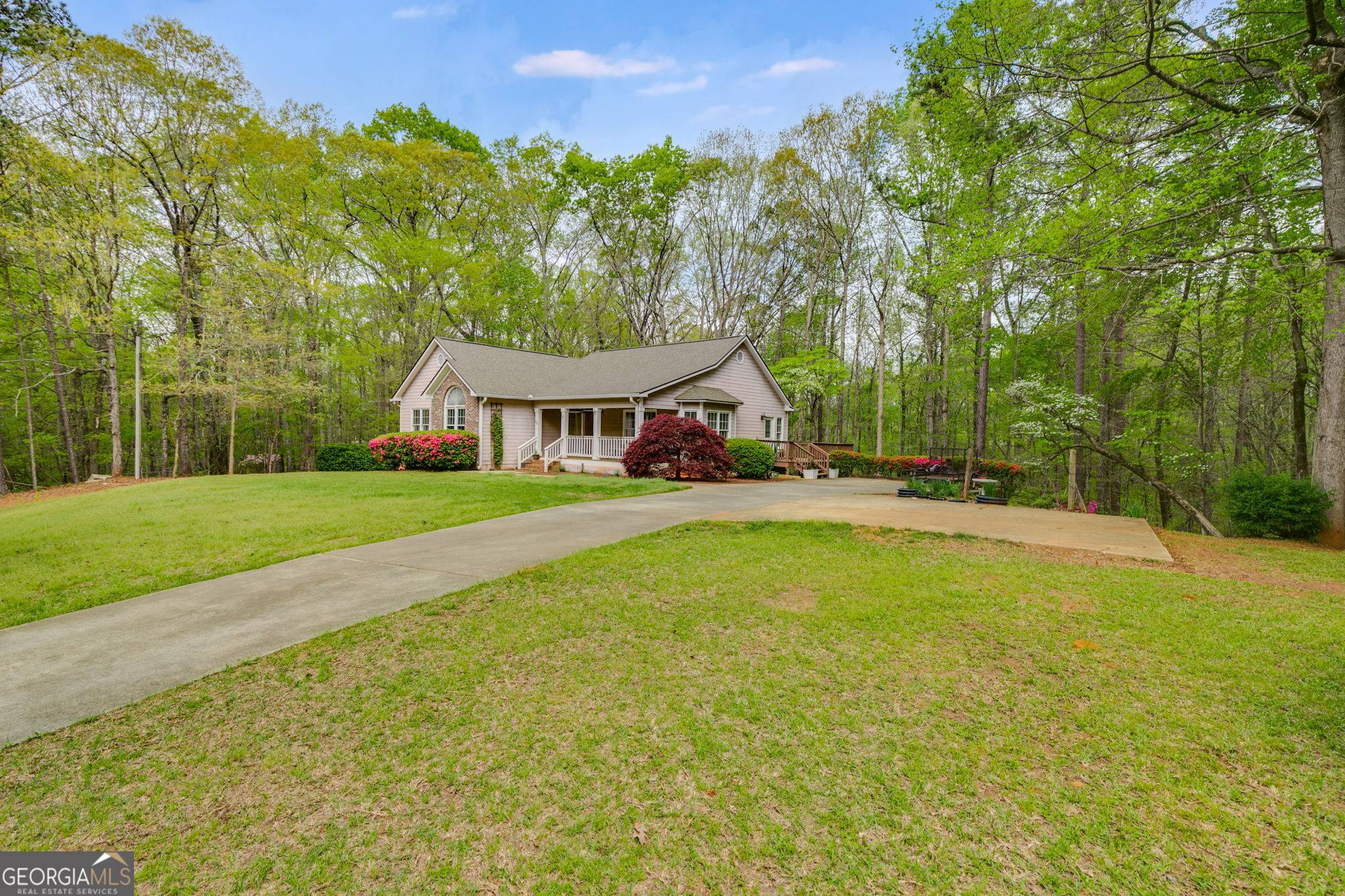 Hogansville, GA 30230,86 S Chattahoochee DR