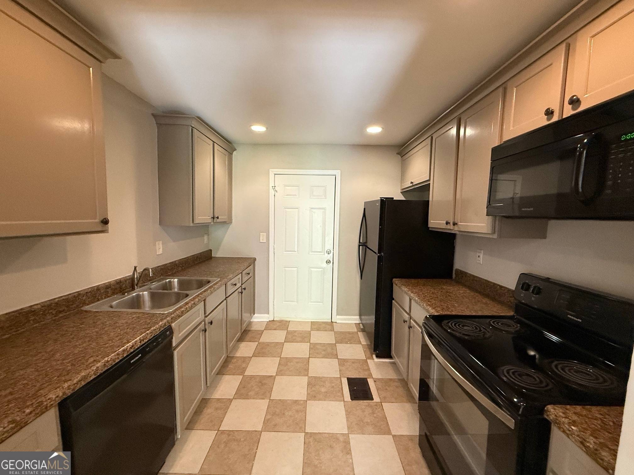 East Point, GA 30344,1854 Center AVE #UNIT 2