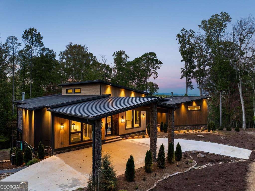 Blue Ridge, GA 30513,103 Dry Branch Trail