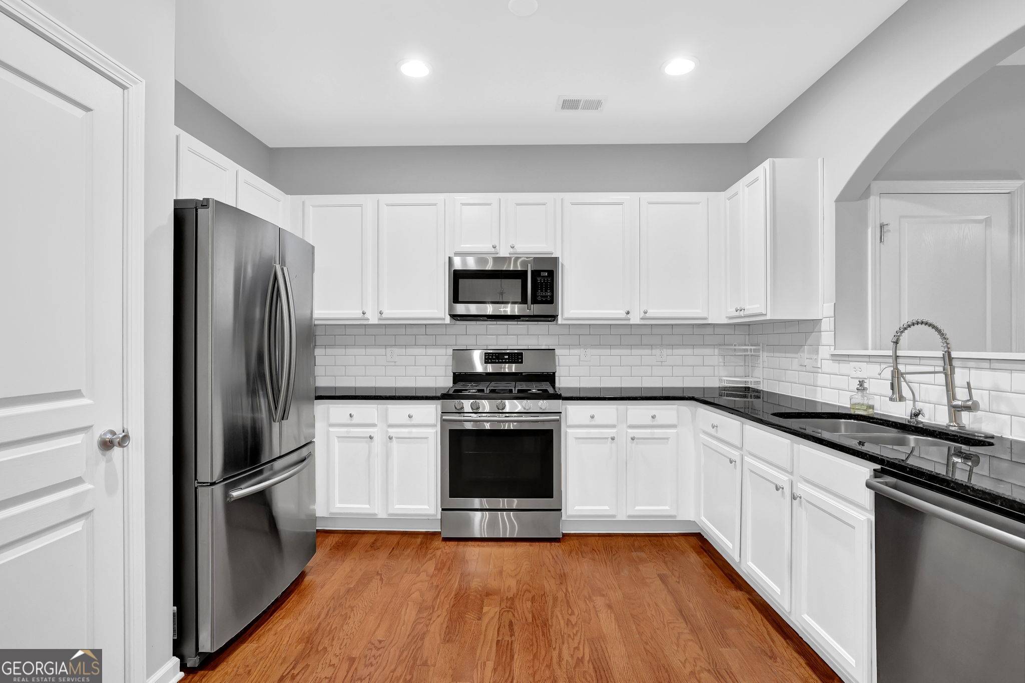 Alpharetta, GA 30004,6330 ELMSHORN WAY