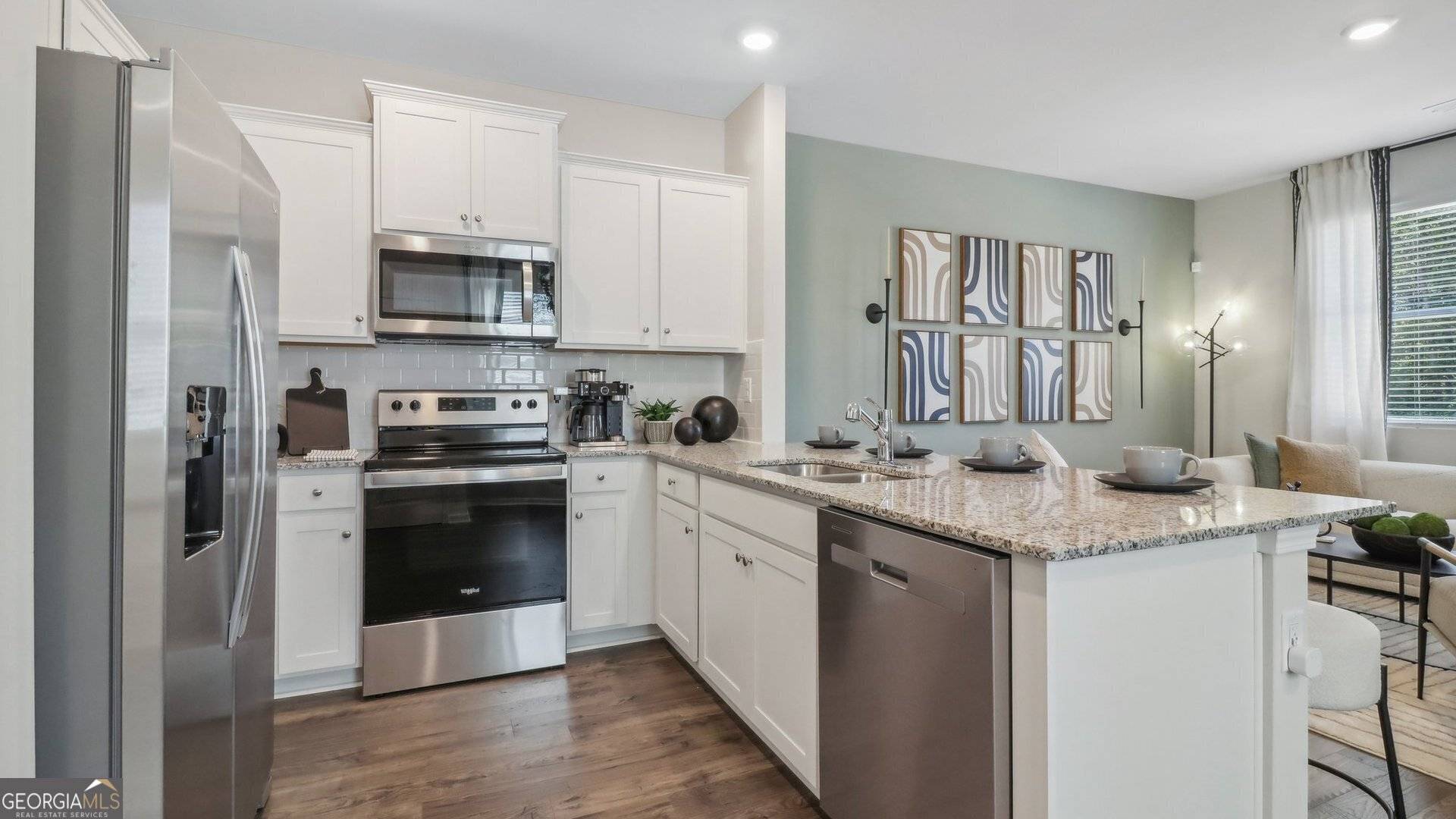 Perry, GA 31069,120 Kenmore CIR