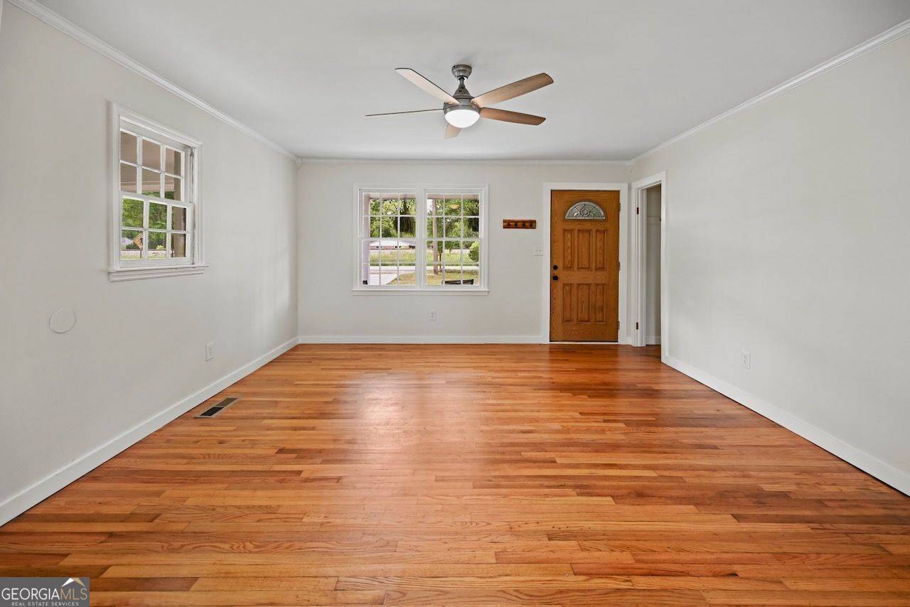 Rutledge, GA 30663,262 E Main ST