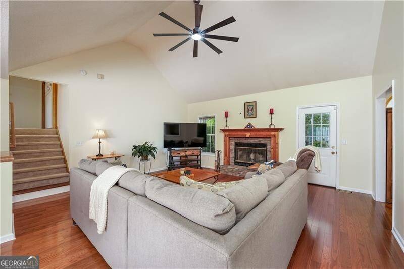 Canton, GA 30114,209 Red Fern CT