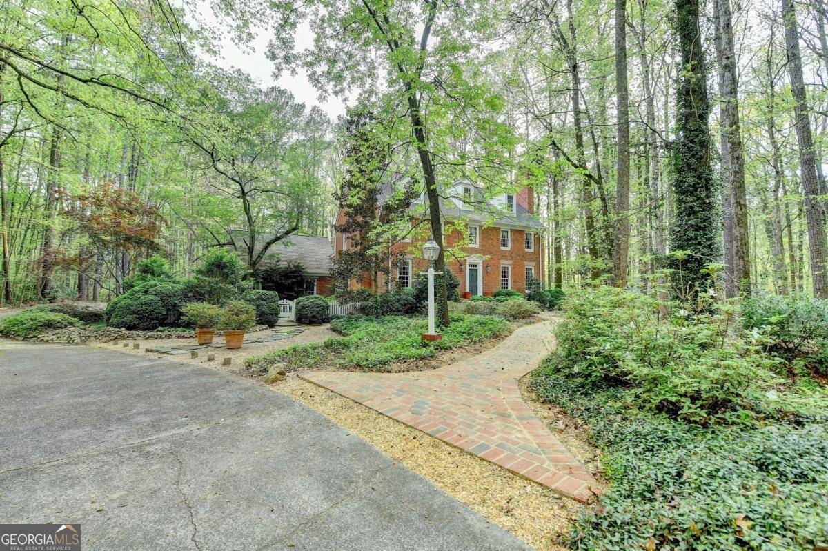 Stone Mountain, GA 30087,5884 Hammersmith RD