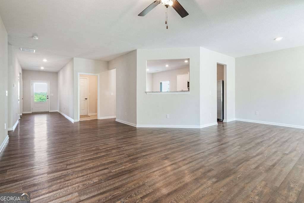 Fairburn, GA 30213,982 Minden TER