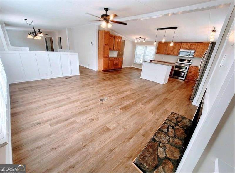 Buford, GA 30518,3735 FIR DR