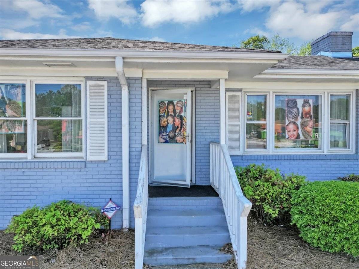 Mableton, GA 30126,6084 Mableton Pkwy SW
