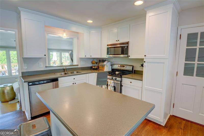Decatur, GA 30033,1551 Moncrief CIR