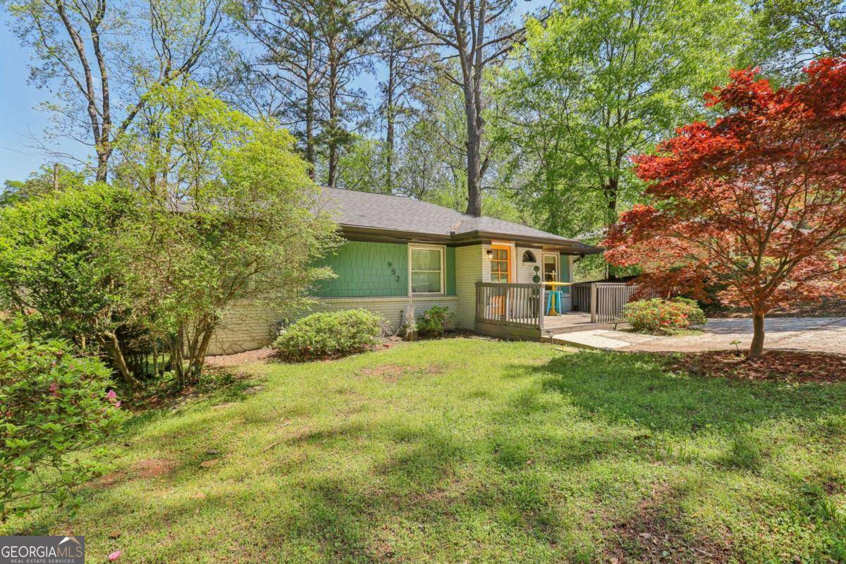 Decatur, GA 30030,952 Columbia DR