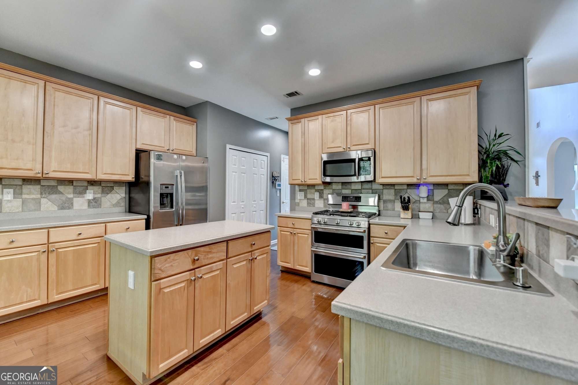 Sugar Hill, GA 30518,320 Hillside Manor DR