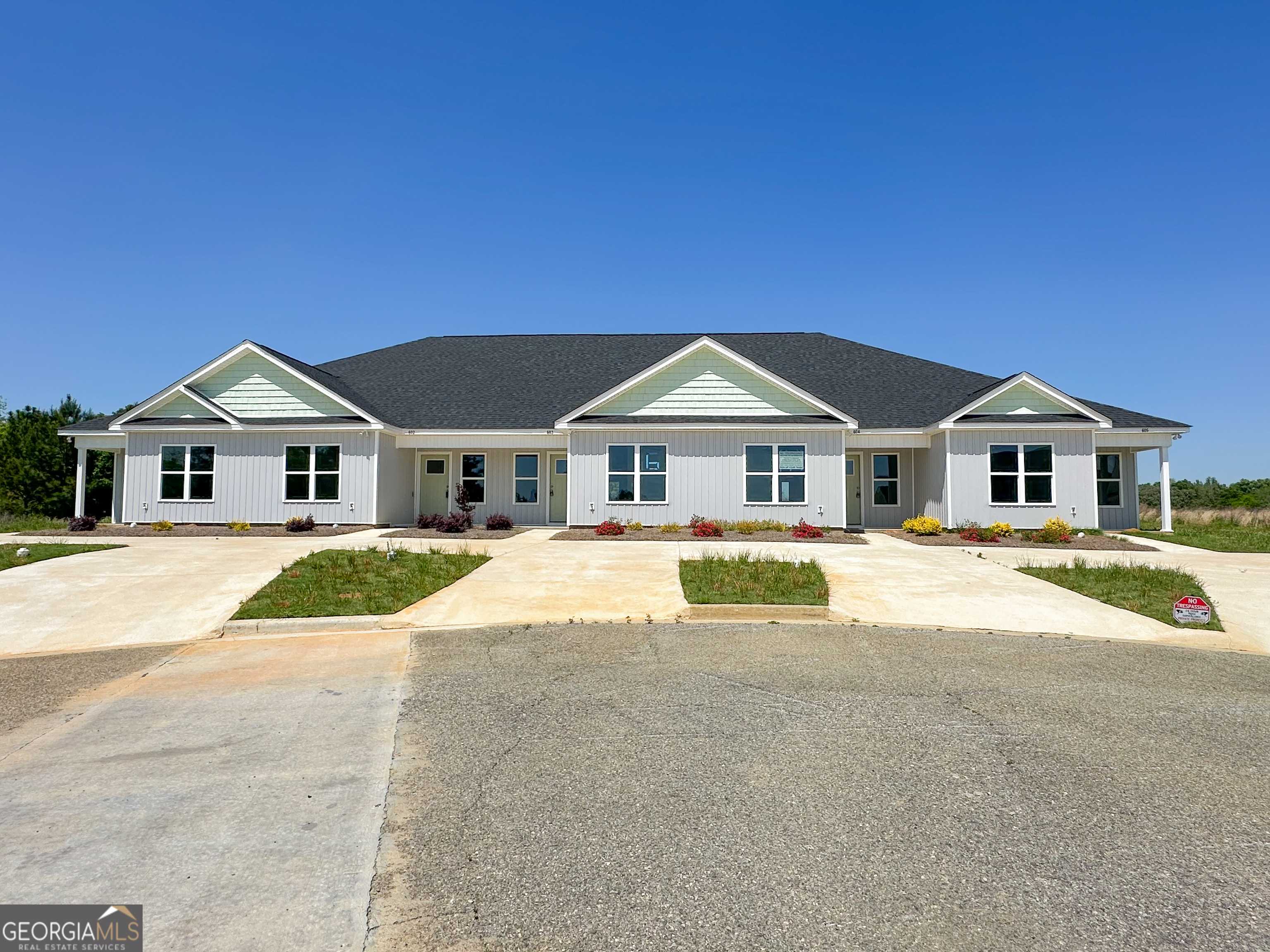 Hawkinsville, GA 31036,604 Castle CT