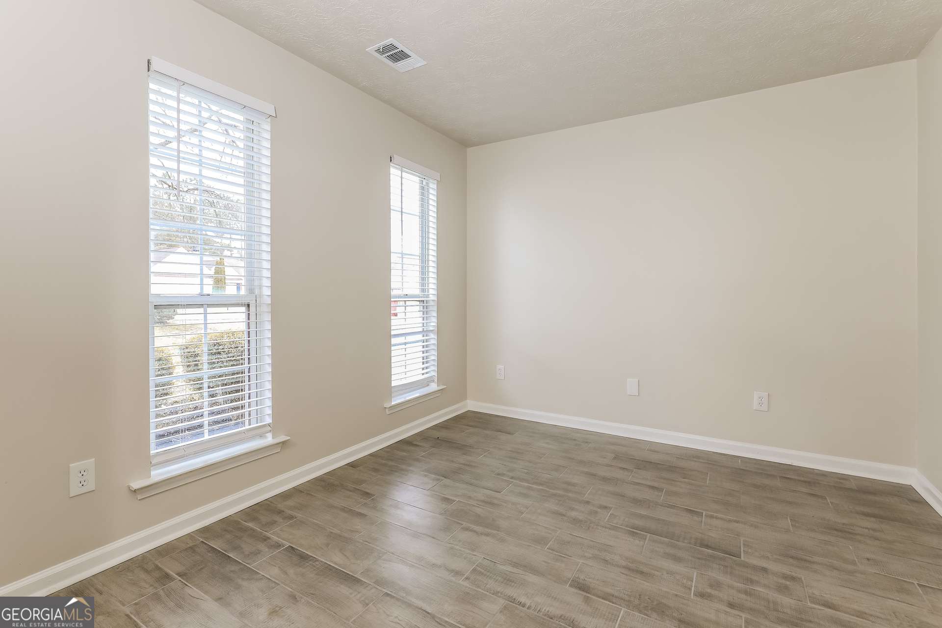 Hampton, GA 30228,10681 Wimbleton CT