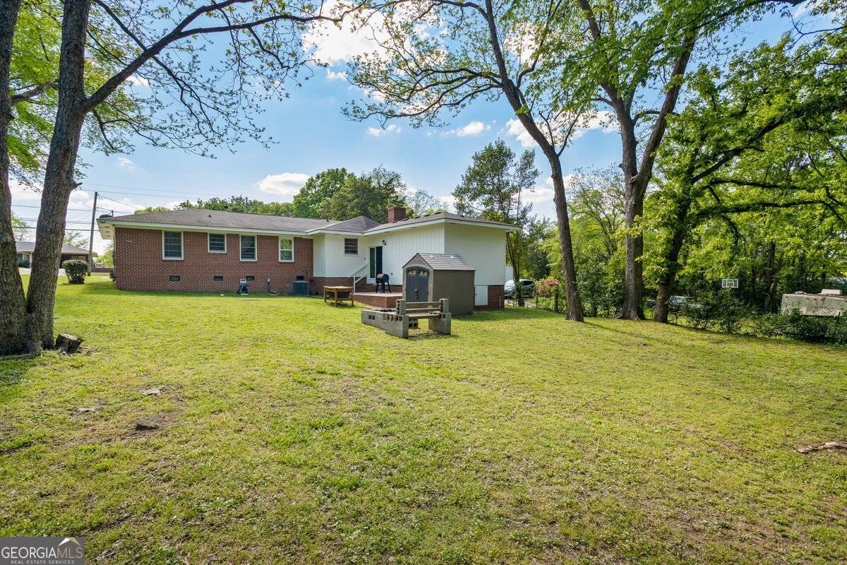 Eatonton, GA 31024,113 Martin Luther King Jr DR