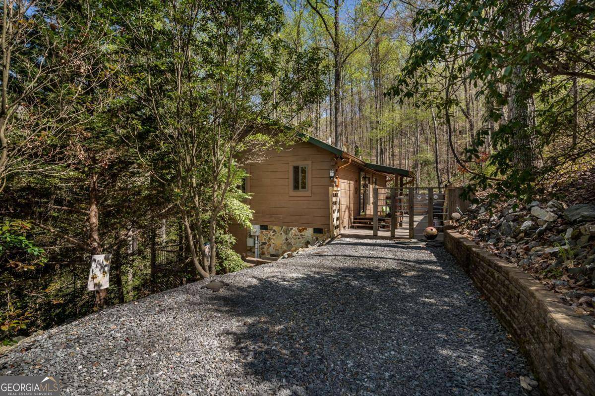 Cherry Log, GA 30522,266 Chimney Rock RD