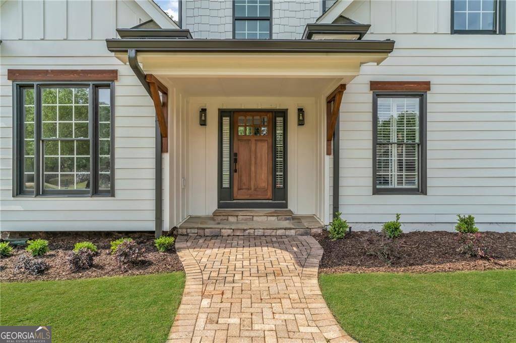 Flowery Branch, GA 30542,6231 Spring Lake DR