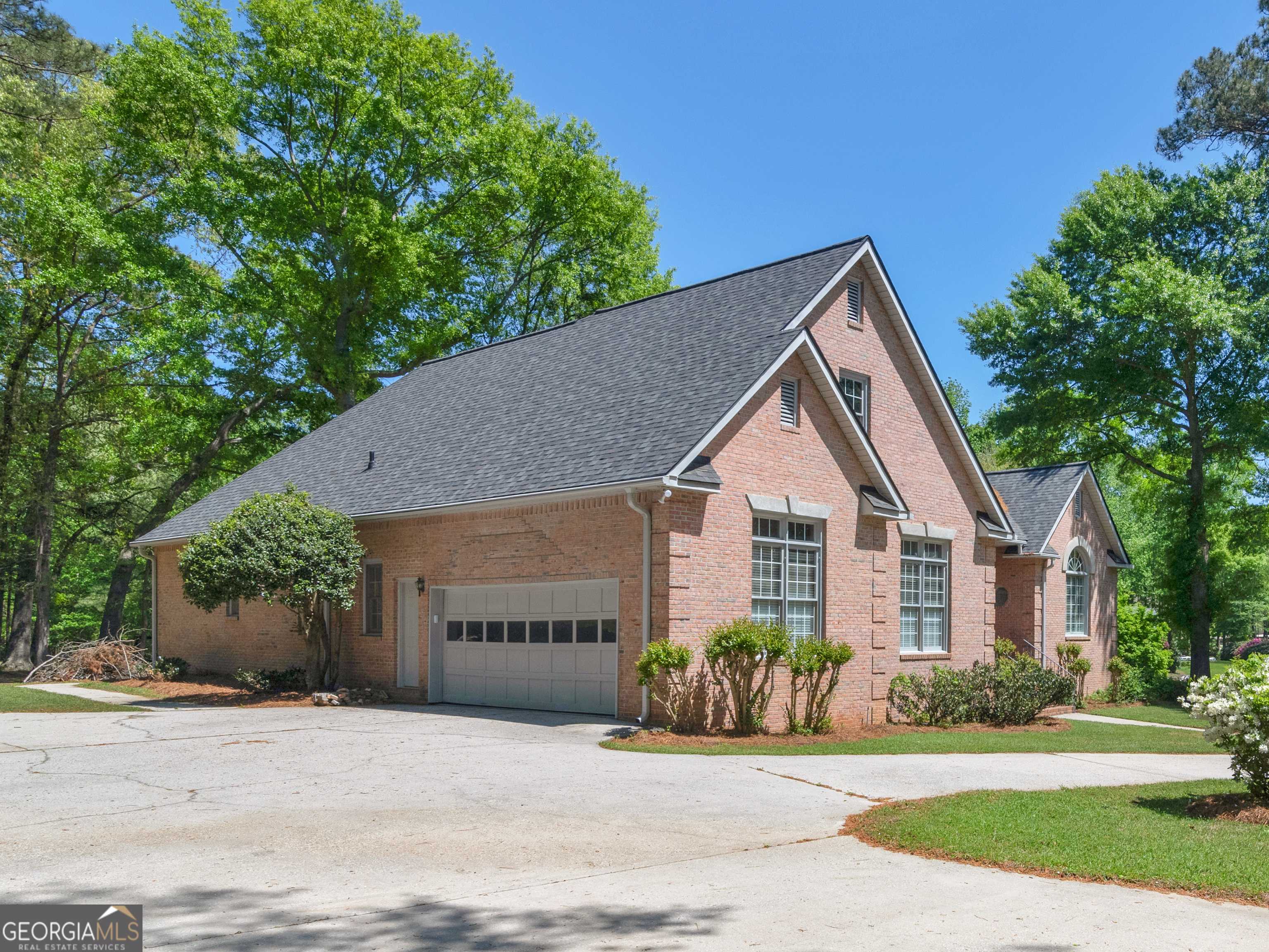 Jonesboro, GA 30236,8560 Canal DR