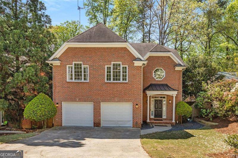 Atlanta, GA 30329,1020 Burton DR