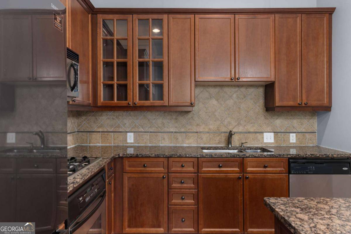 Atlanta, GA 30346,11 Perimeter CTR E #1404