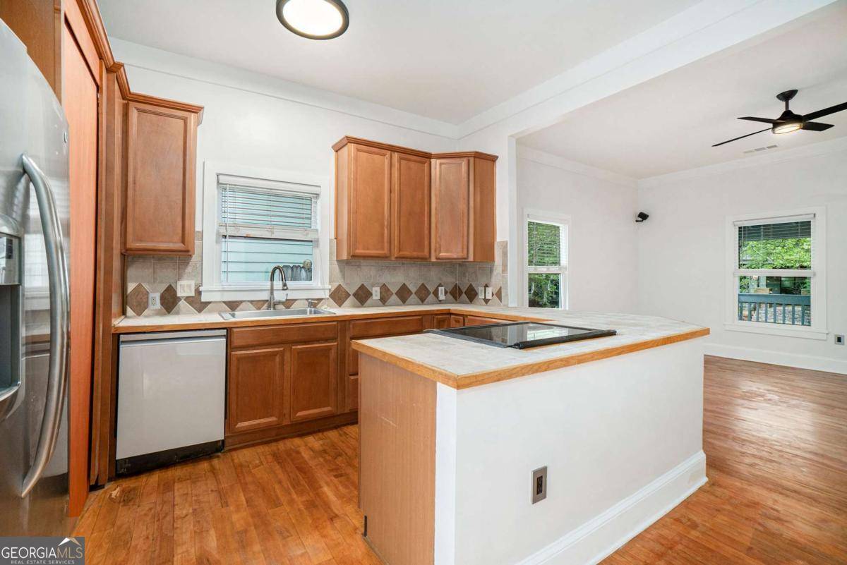 Atlanta, GA 30316,1065 Wylie ST SE