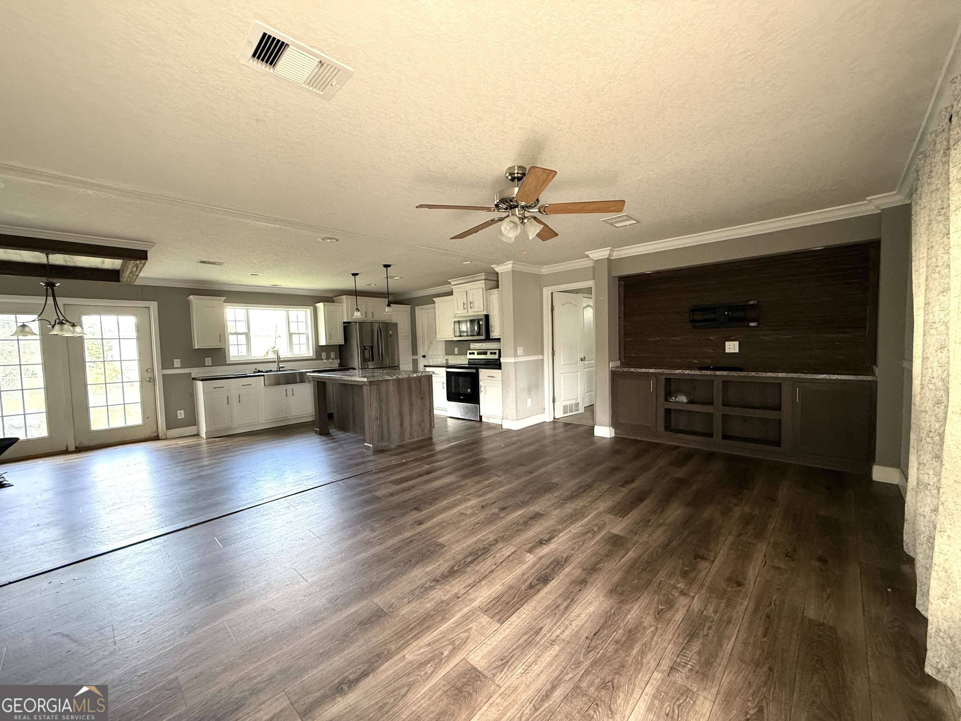 Cordele, GA 31015,123 Dove Street