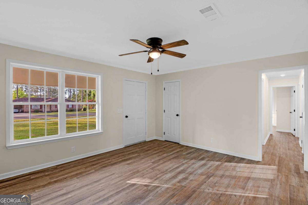 Blackshear, GA 31516,930 Burney Branch CIR