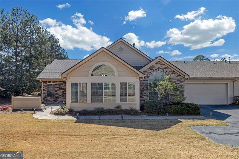 Conyers, GA 30094,402 SILVER SUMMIT DR