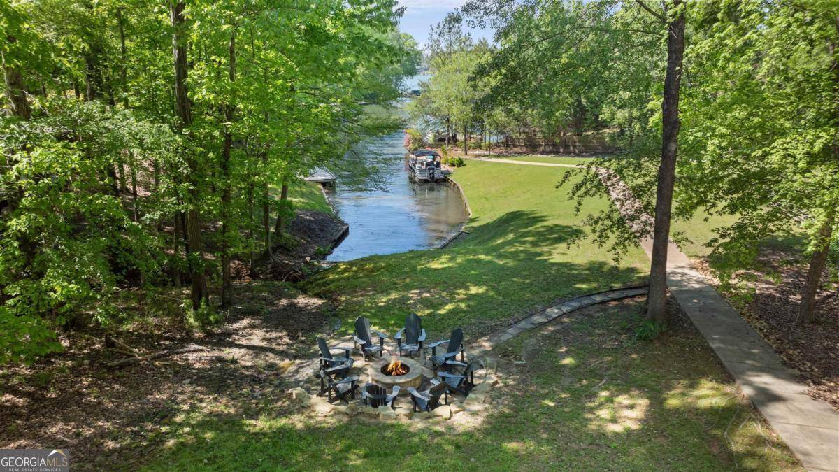 Eatonton, GA 31024,381 East Riverbend DR