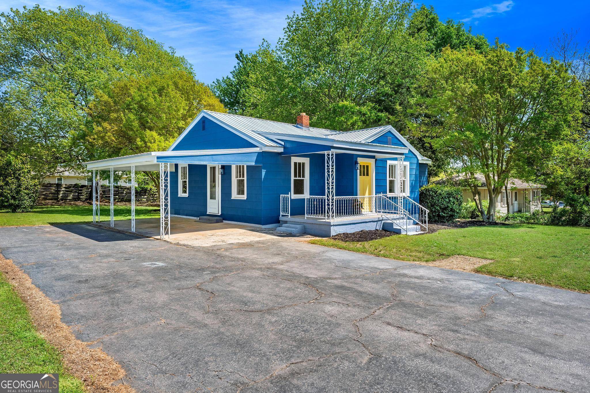 Hartwell, GA 30643,183 Fairview AVE